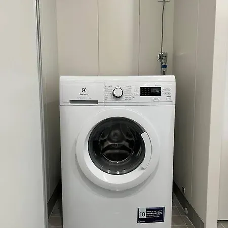Apartment Brand New & Full Self-service
