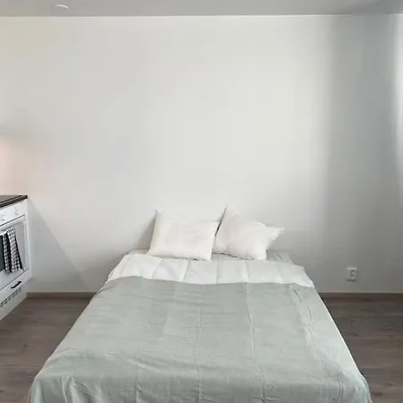 Apartment Brand New & Full Self-service